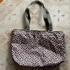 Baggallini travel tote w trolley sleeve